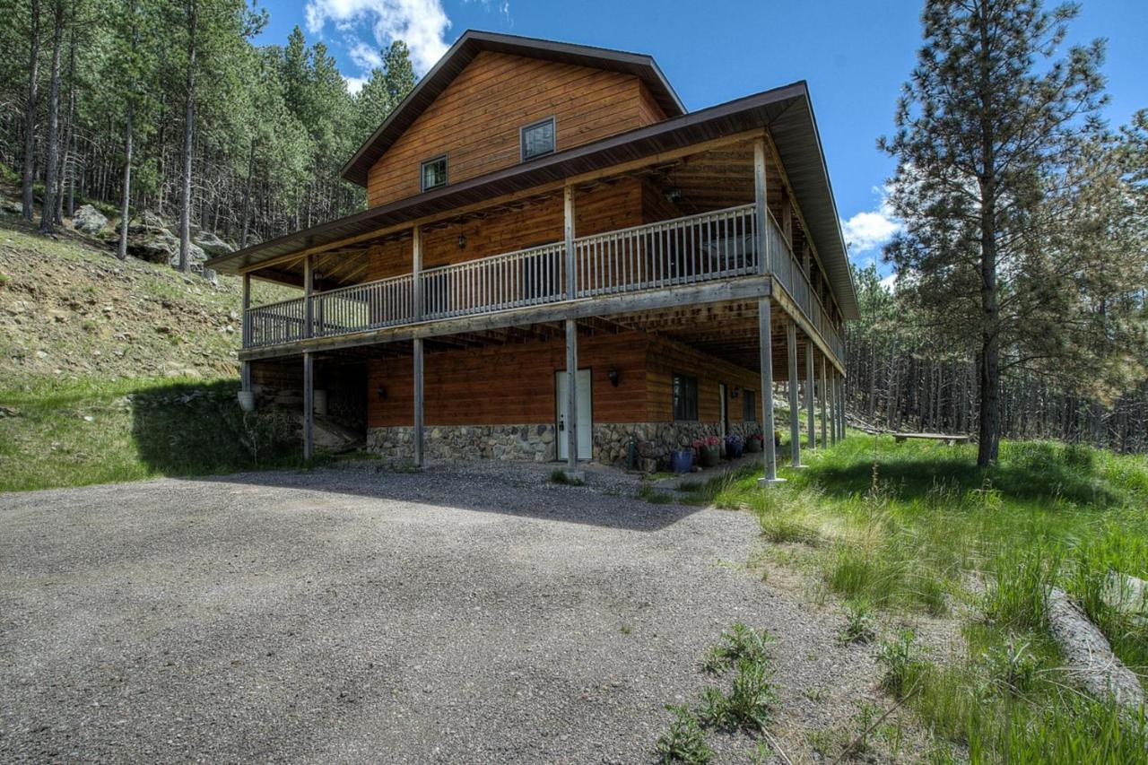 Eagle Pine Lodge Custer Buitenkant foto