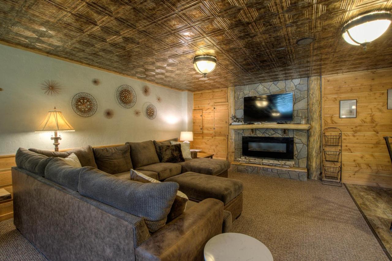 Eagle Pine Lodge Custer Buitenkant foto